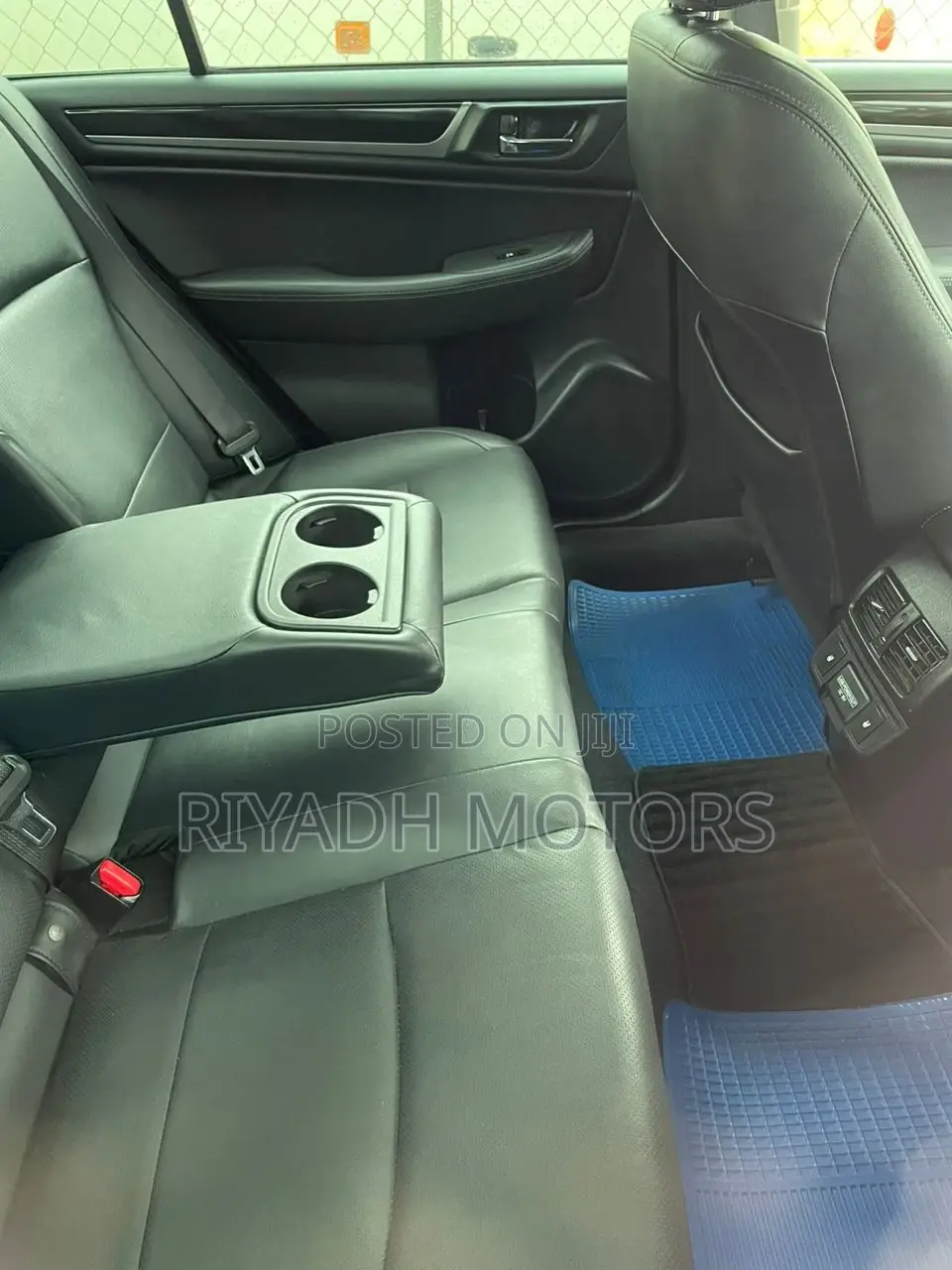 Subaru Legacy 2.5i AWD 2017 Gray