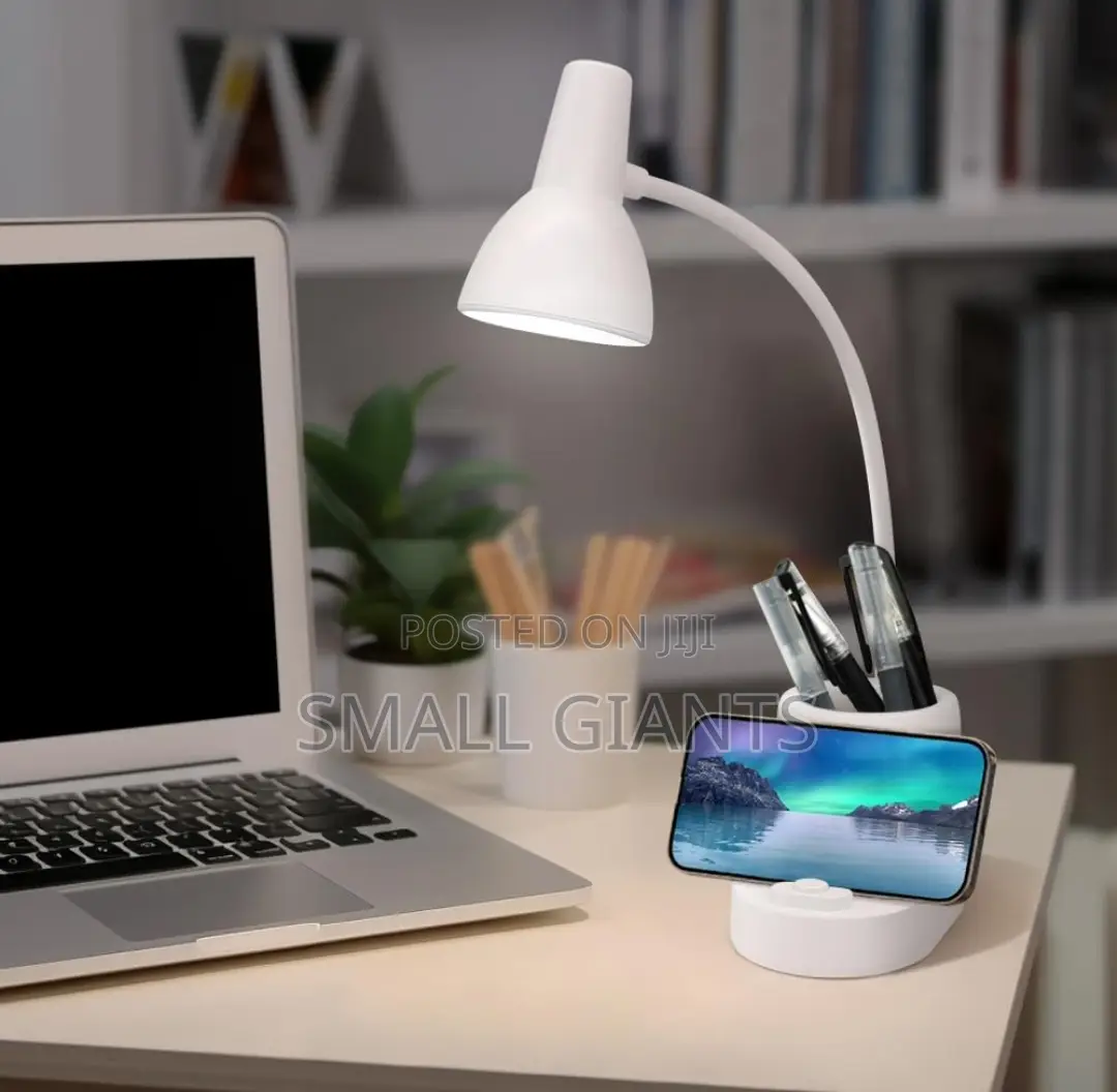 LED Eye Protection Desk Lamp With Pen Holder