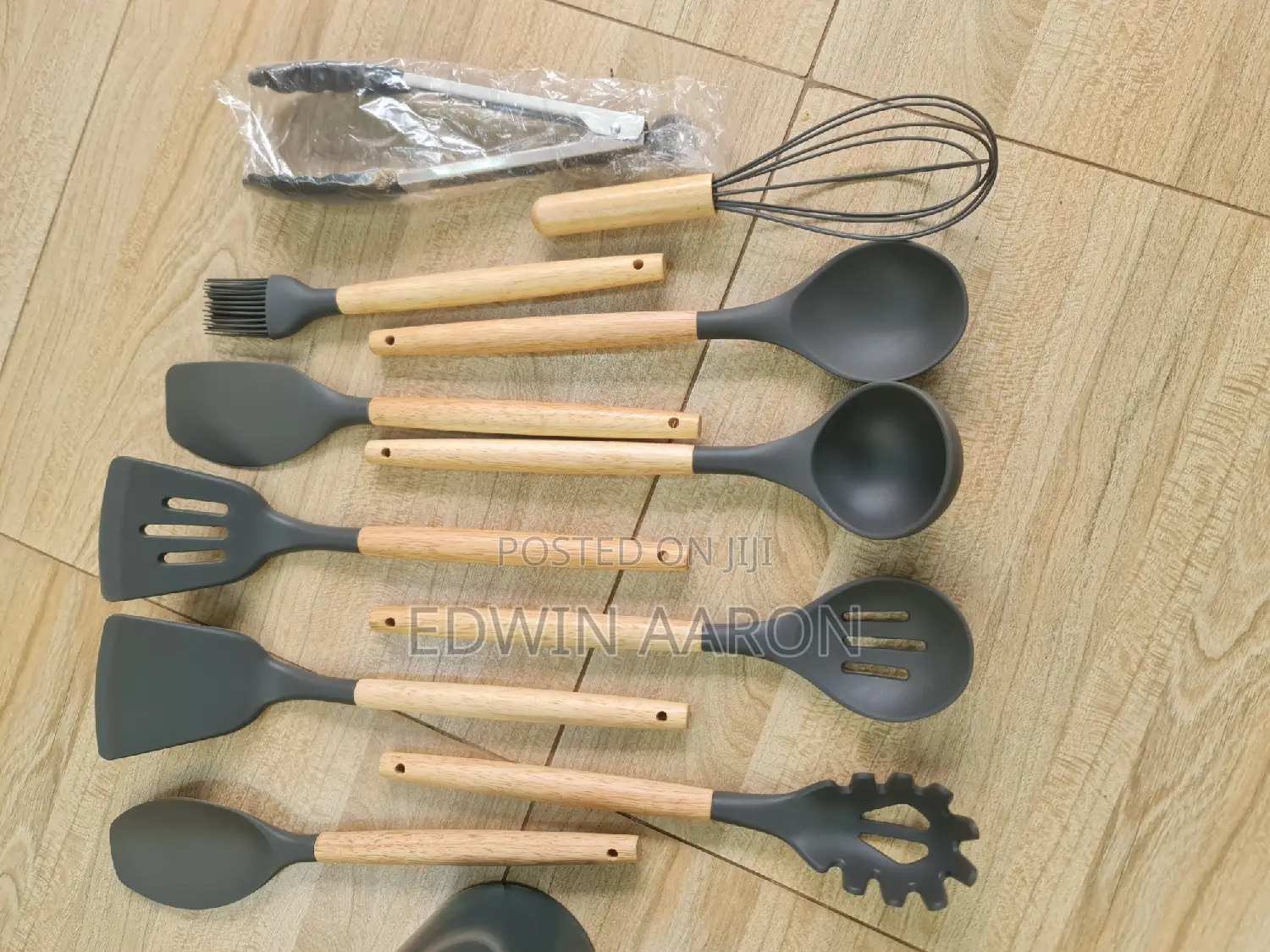 Silicone Cooking Utensils Set .