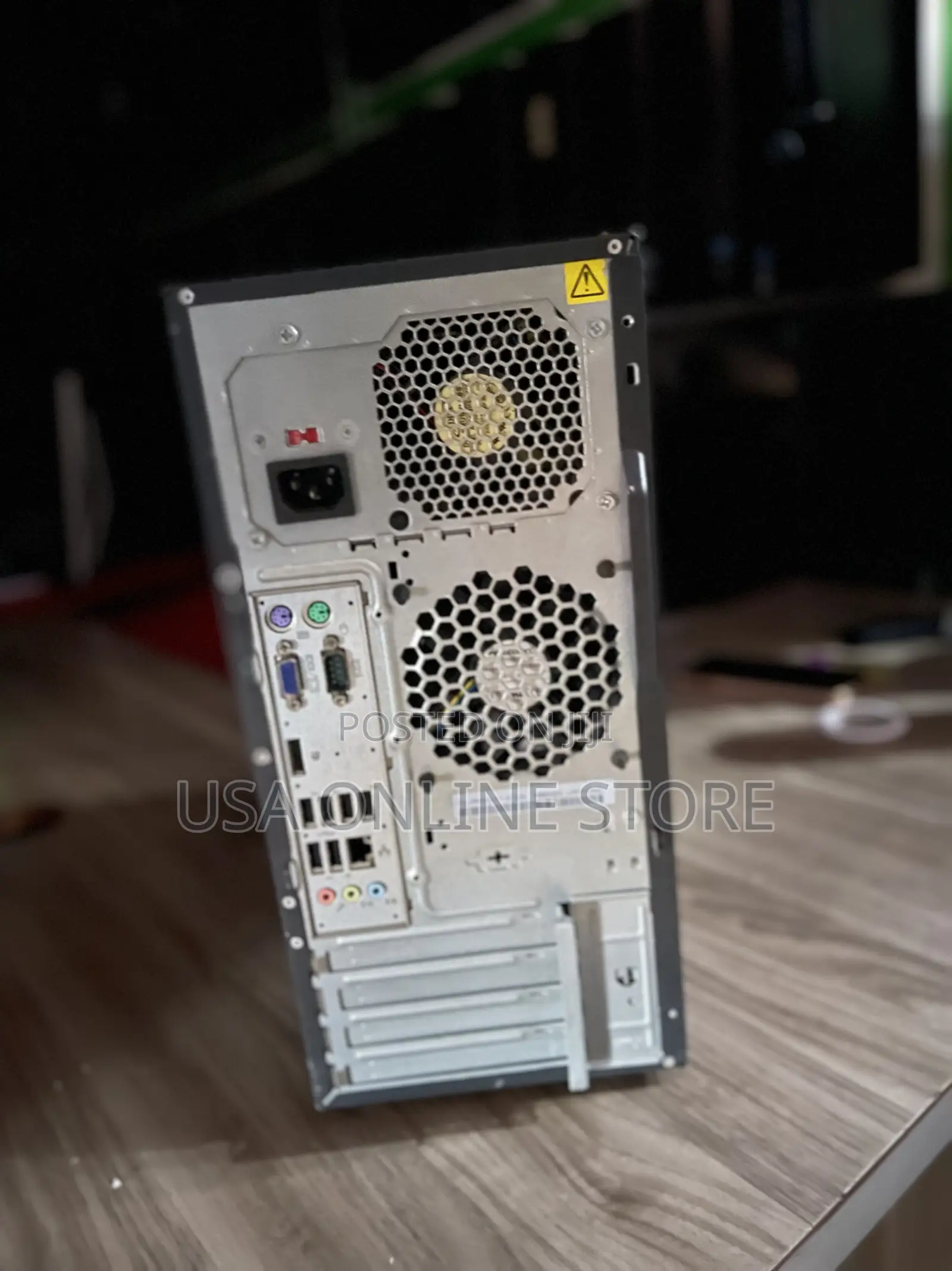 Desktop Computer Lenovo 2GB Intel Core 2 Duo HDD 250GB