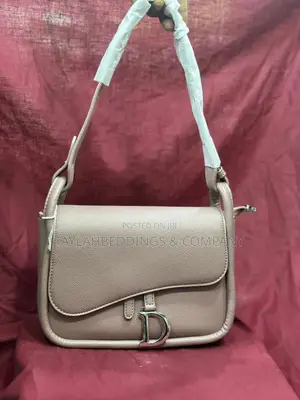 D Saddle Red Medium Grained Leather Shoulder Bag