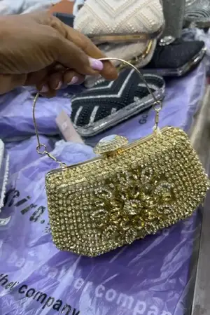 Dazzling Women Crystal Flower Evening Bag Clutches Diamond