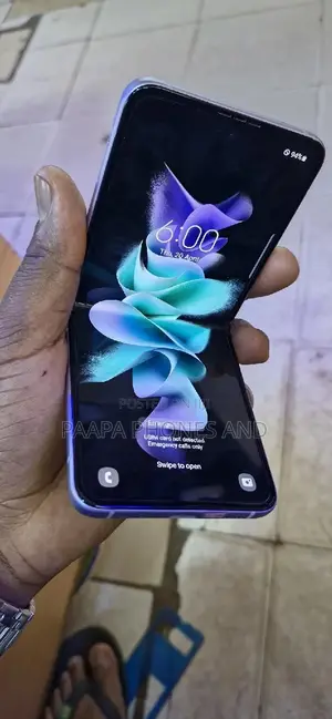 New Samsung Galaxy Z Flip 3 256 GB Purple