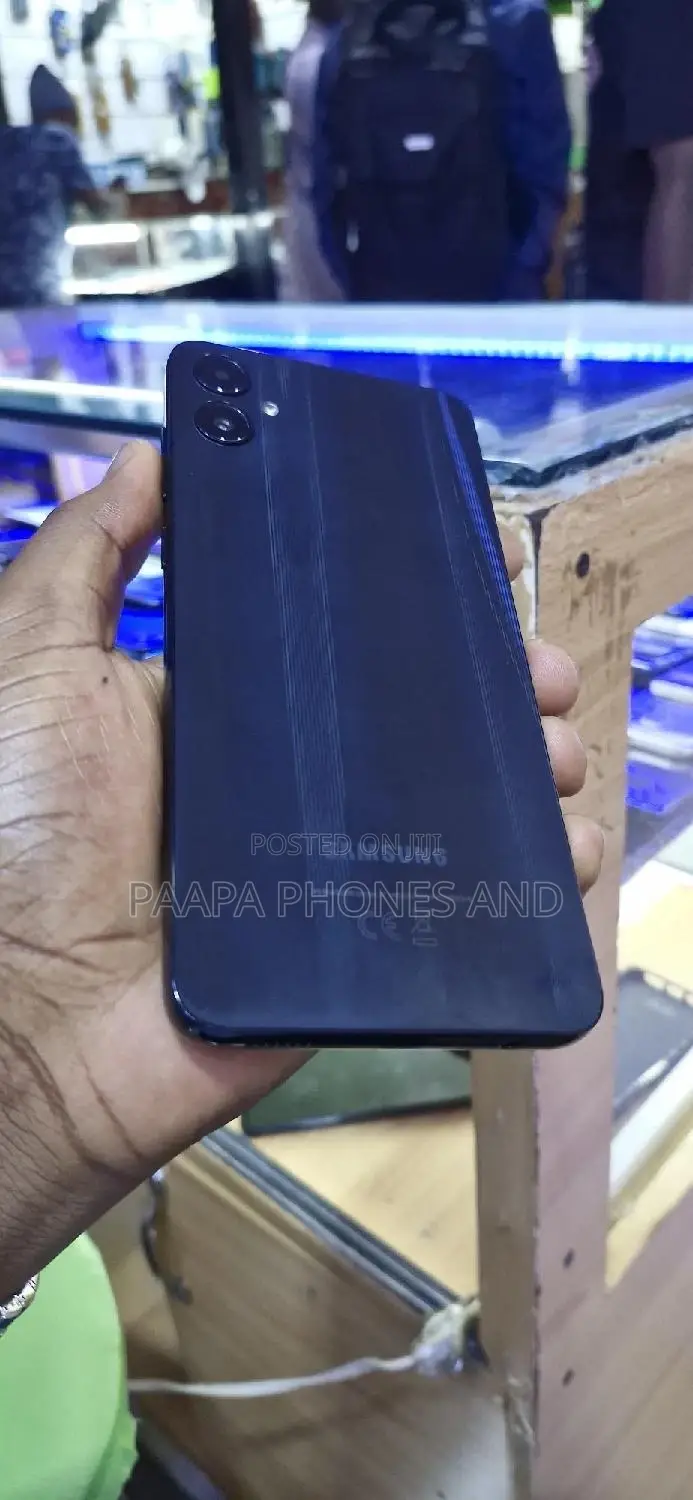 Samsung Galaxy A05 64 GB Black