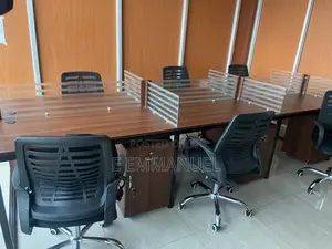 Workstations Six Seater