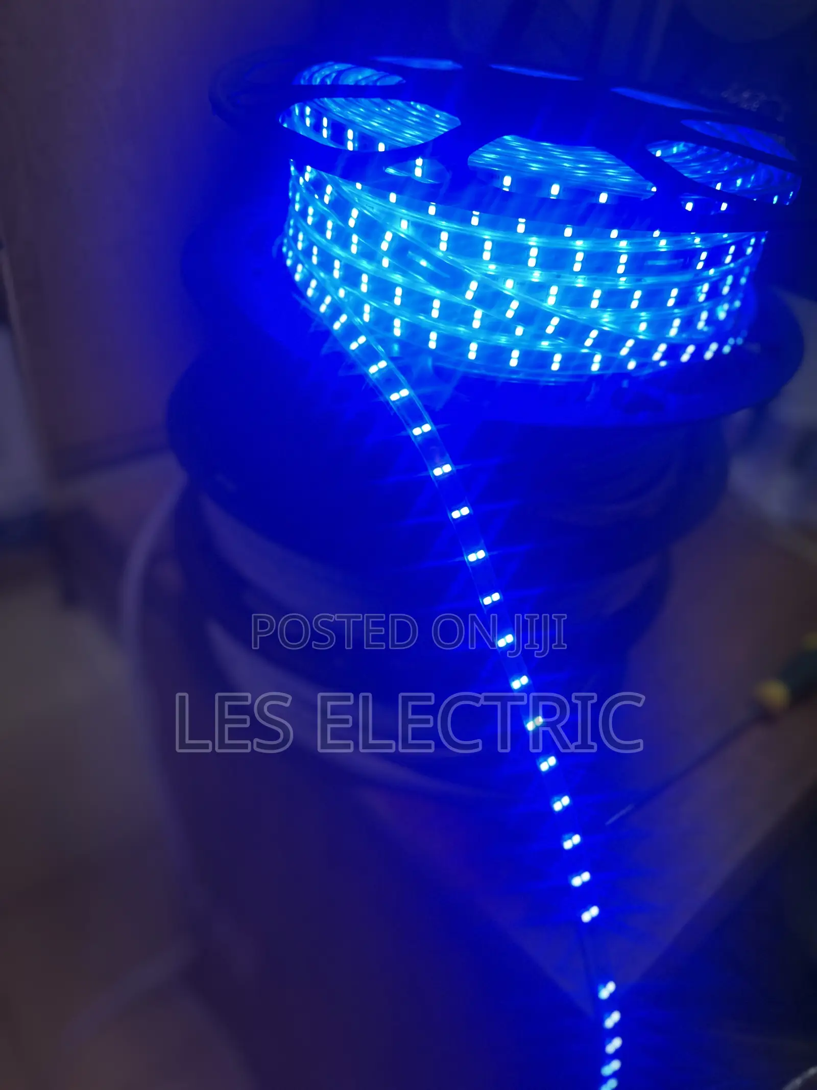 Strip Light Blue Per Metre