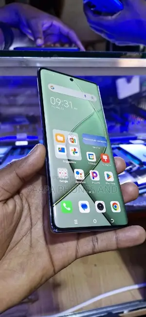 Tecno Spark 20 Pro Plus 256 GB Black