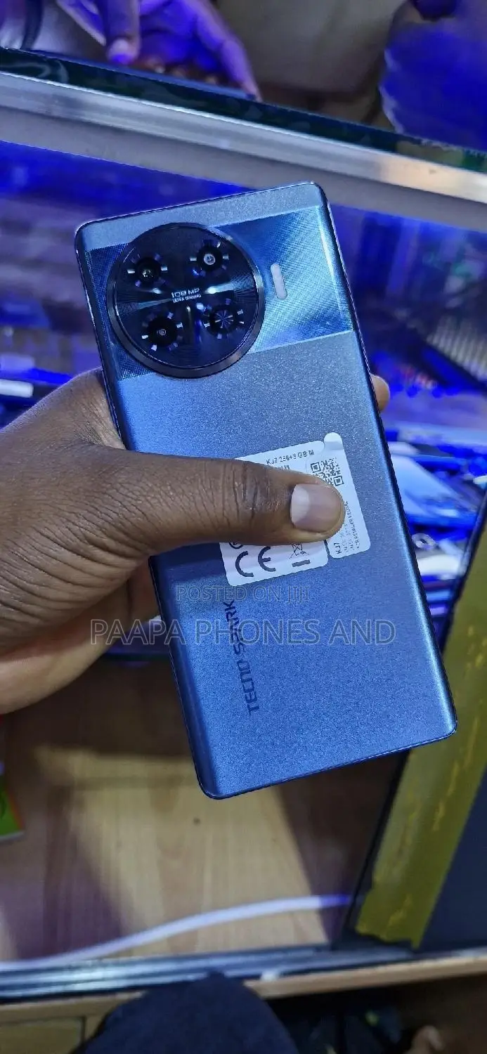 Tecno Spark 20 Pro Plus 256 GB Black