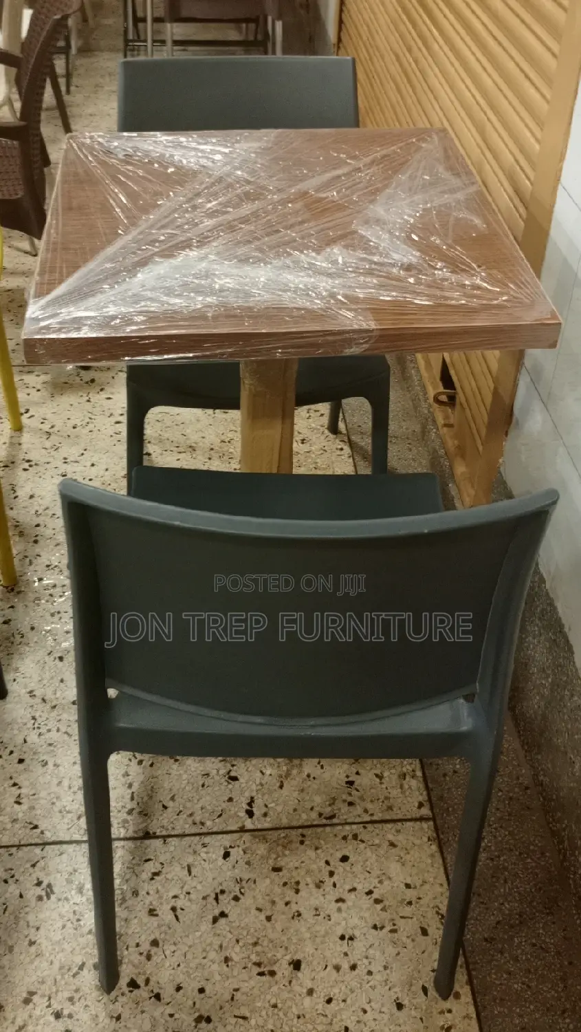 Bar and Restaurant Table Set