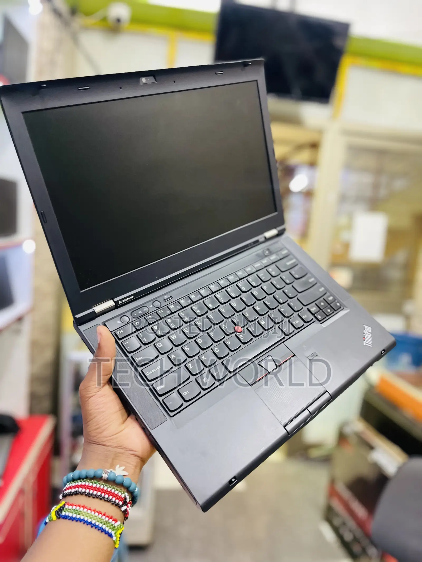 Laptop Lenovo 4GB Intel Core I5 HDD 320GB
