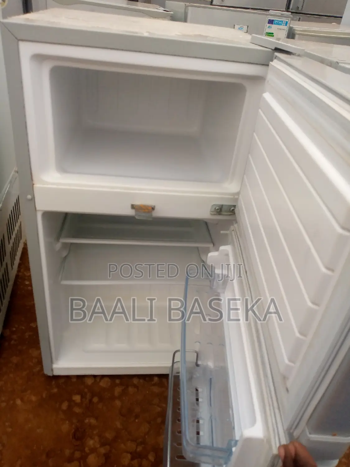 Fridge/Adh Double Door/Small Size/99ltrs