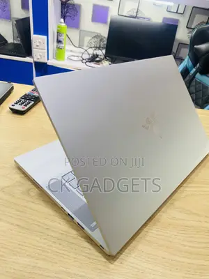 New Laptop Razer Blade Advanced 32GB Intel Core I7 SSD 1T