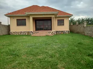Furnished 4bdrm House in Kira for sale