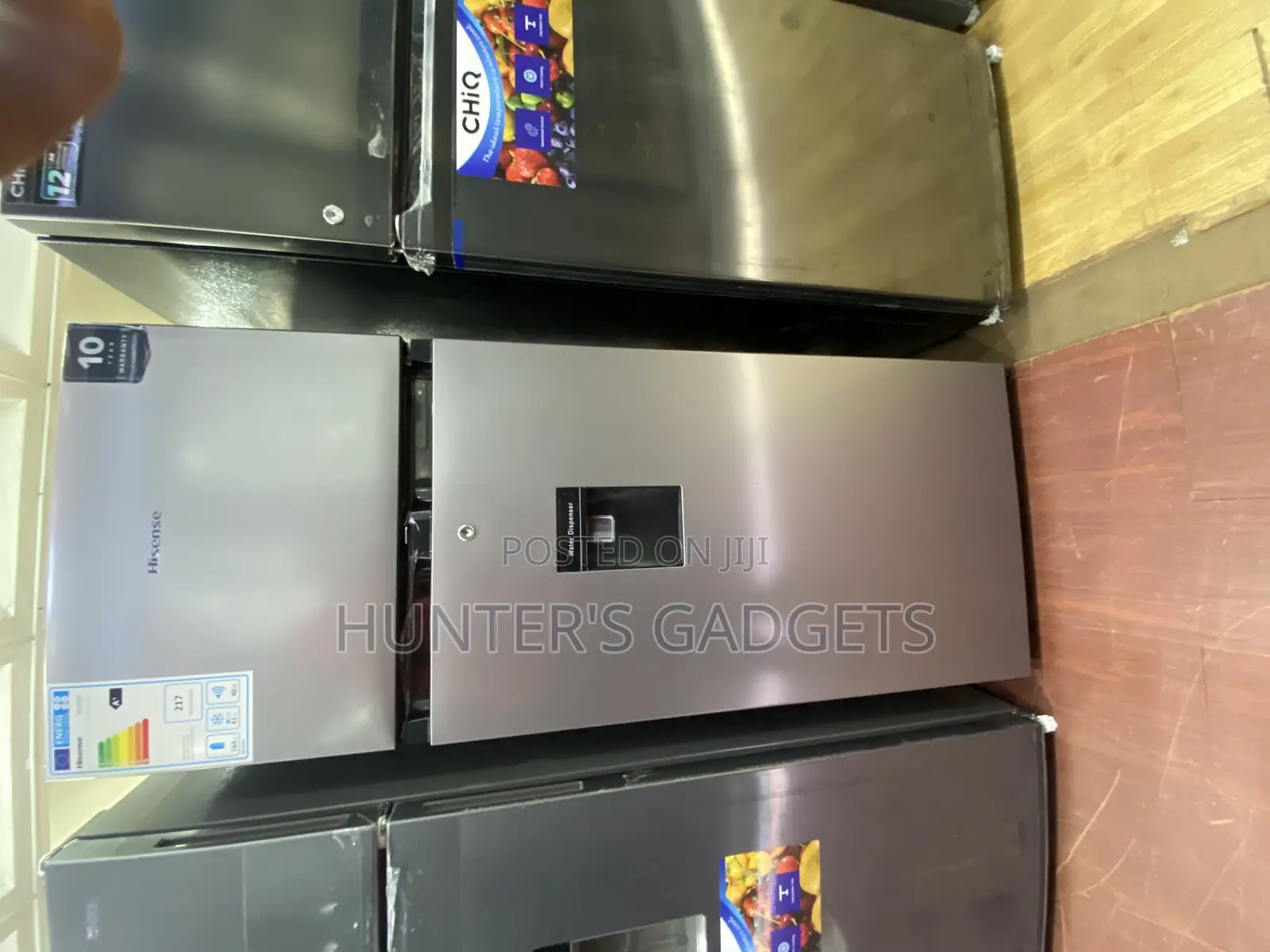 270 Litres Hisense Double Door With Water Dispenser
