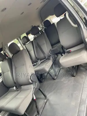 Toyota Grand HiAce 2016 Silver