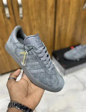 Original Grey Adidas Gazelle Sneaker