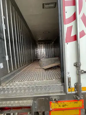 Fuso New Model 2001 Fighter