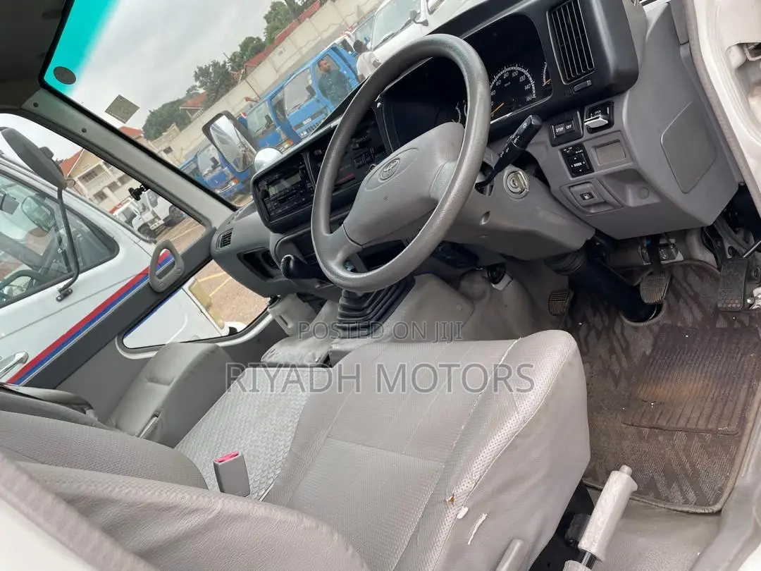 Toyota Coaster 2013 White