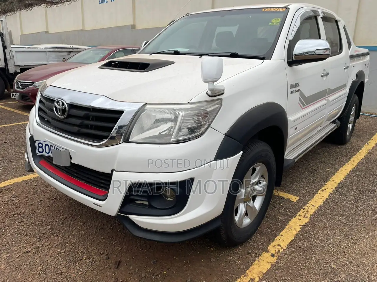 Toyota Hilux 2011 White