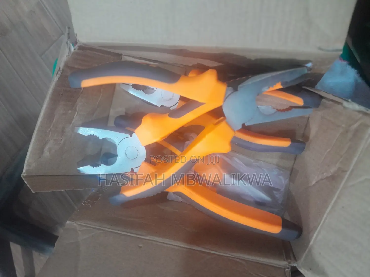 Pliers (Magalo)
