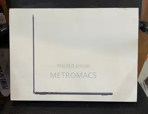 New Laptop Apple MacBook Air 2023 M2 8GB Apple M2 SSD 512GB