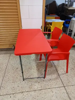 Foldable Plastic Table
