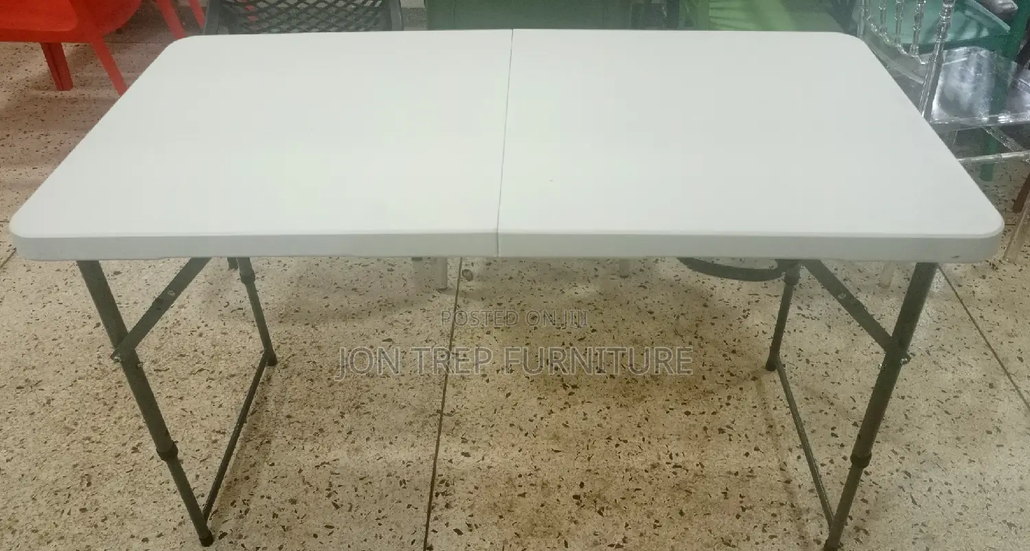 Plastic Foldable Table