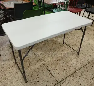 Foldable Plastic Table
