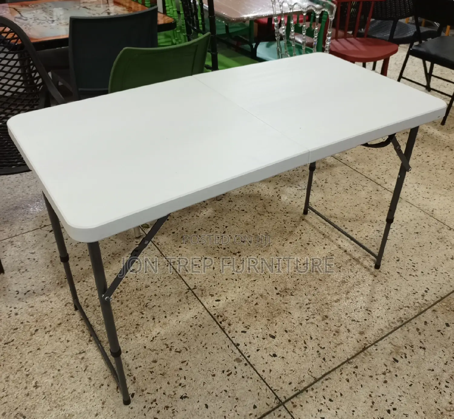 Foldable Plastic Table