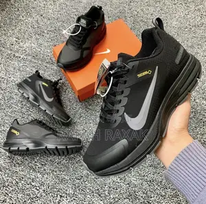 Original Black Nike Zoom Structure Shield Running Sneakers