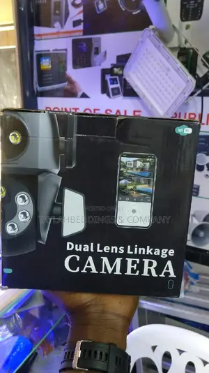 Outdoor Pan-Tilt Security Camera With 4 Million Pixel Image