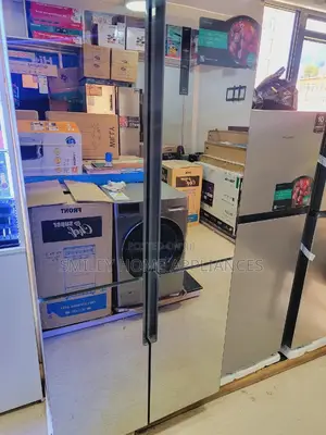 Hisense 560ltrs Mirror Finish Side by Side Refrigerator
