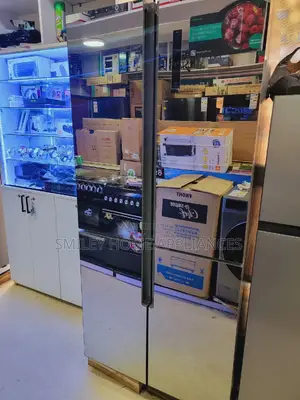 Hisense 560ltrs Mirror Finish Side by Side Refrigerator