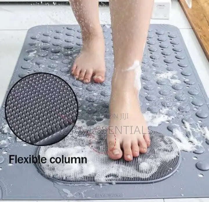 Bathroom Anti Slip Mats With Scrubber