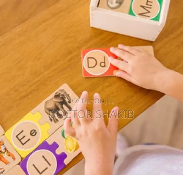 Self Correcting Alphabet Puzzle