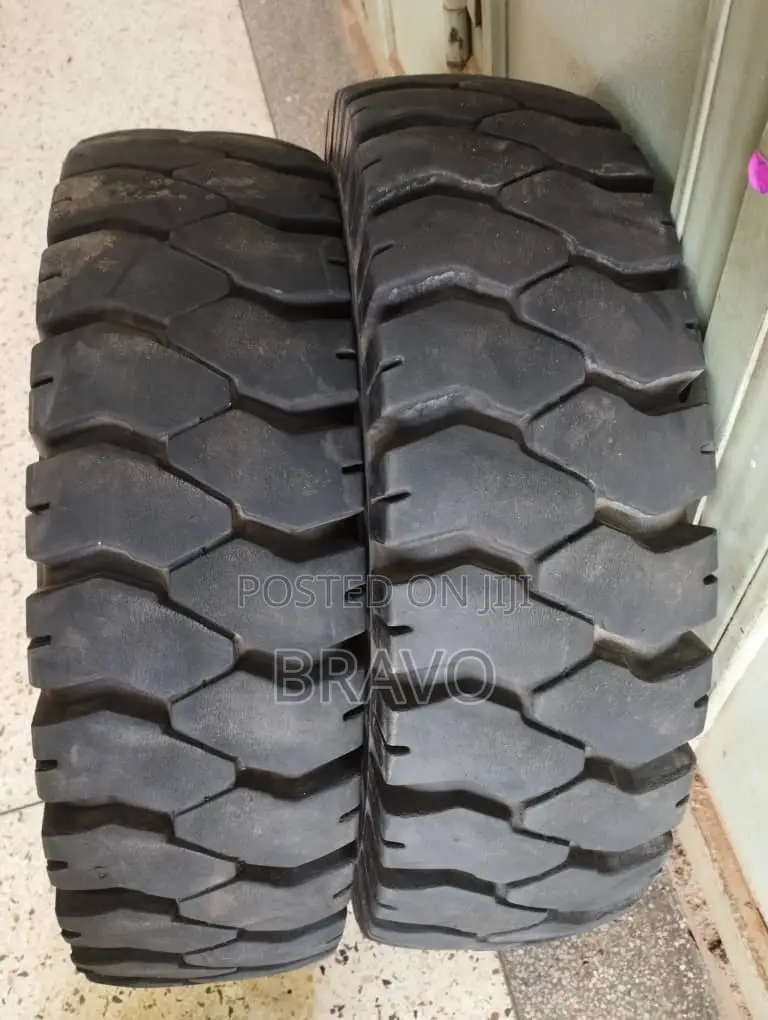 700-12 N.H.S Brand Tube Tyres.