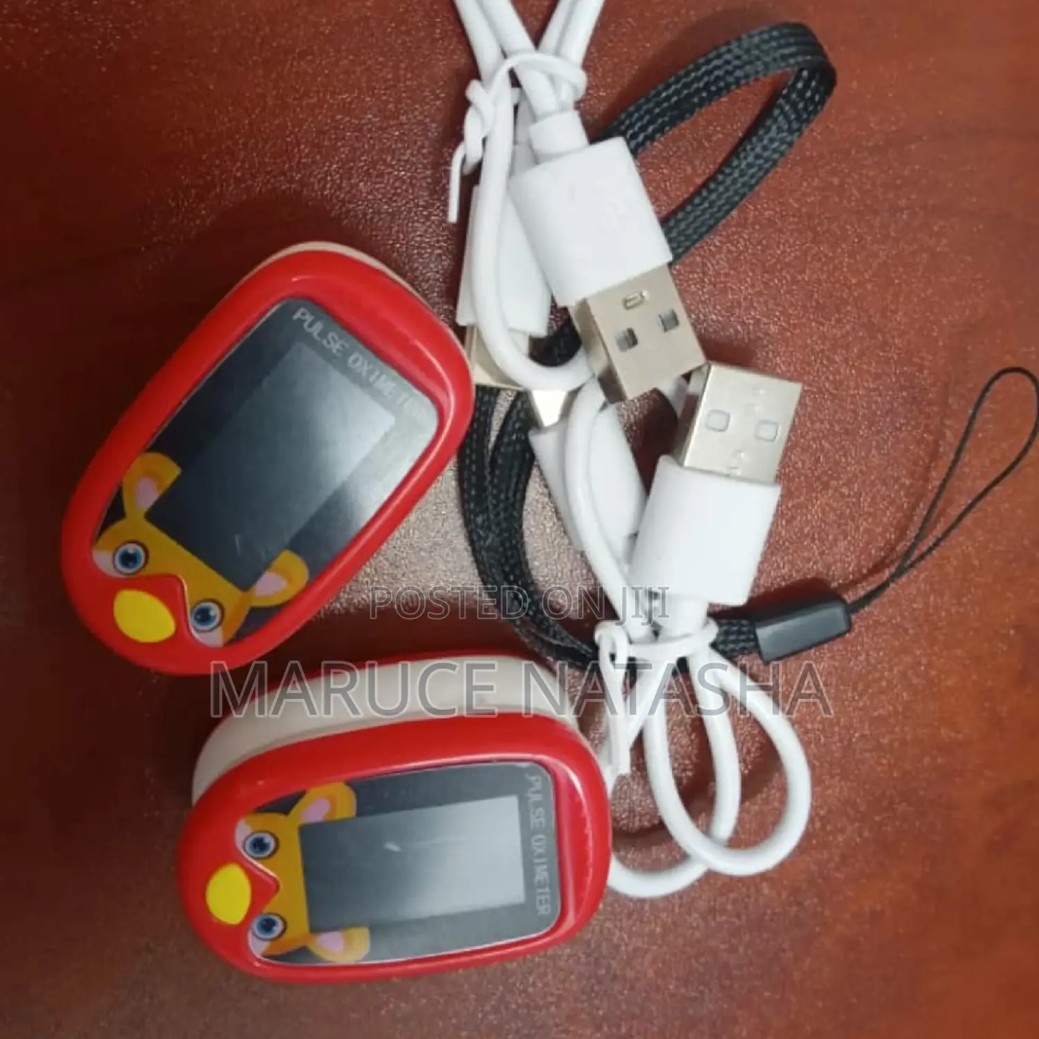Rechargable Finger Tip Pedatric Pulse Oximeter