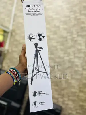 Tripod Camera Stand. Bluetooth. Hd