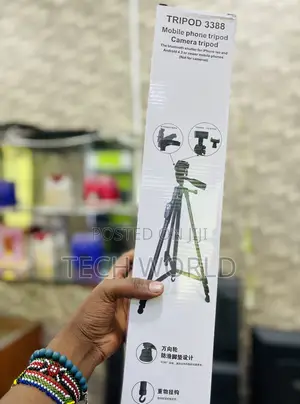 Tripod Camera Stand. (4).