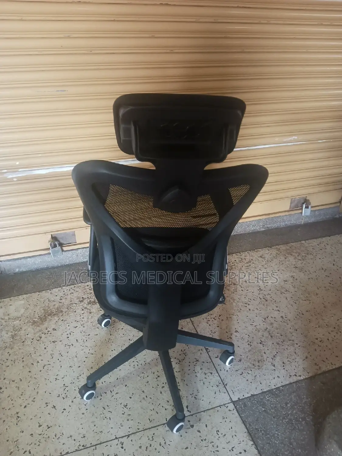 Office Chair With Backrest