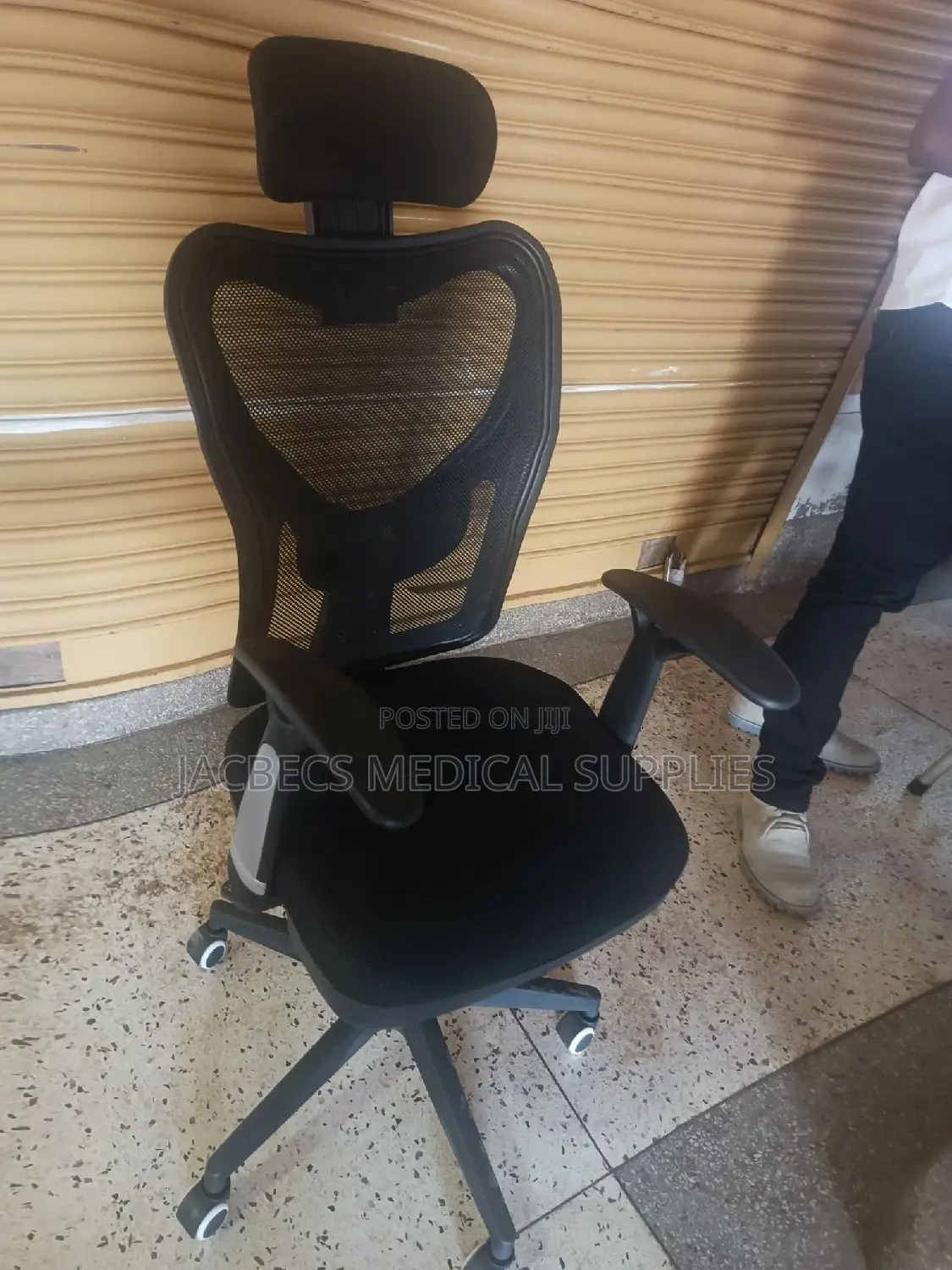 Office Chair With Backrest