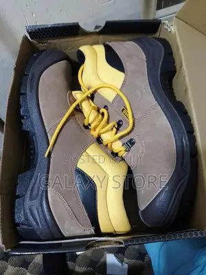 Ingco Safety Shoes/Boots Unique Design 43