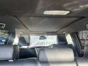 Toyota Harrier 2.0 2015 Black