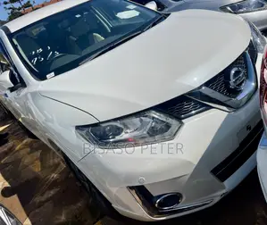 Nissan X-Trail 2.0 Petrol AWD 2015 White
