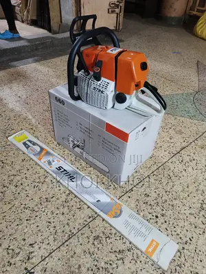 Stihl Chainsaw 066(Bar, Chain, Toolkit)