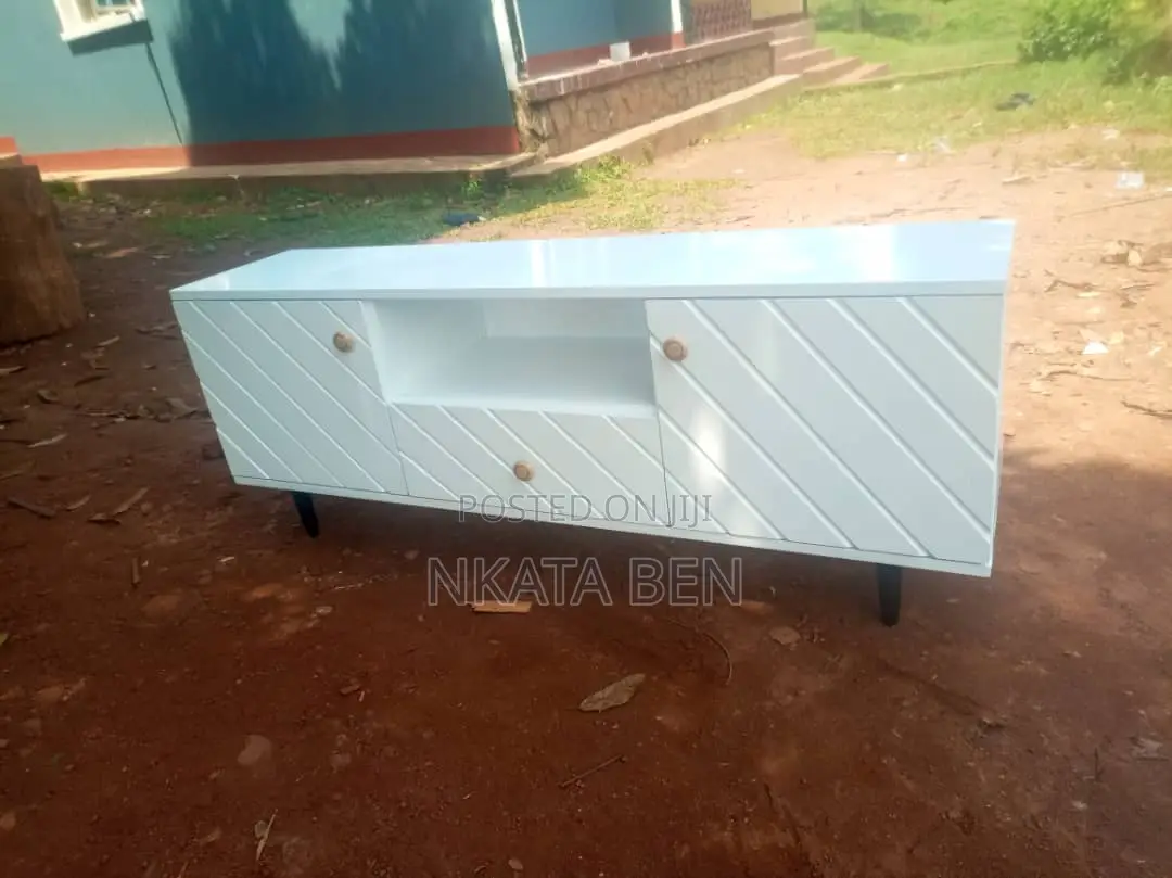 TV Stand 5 Feet