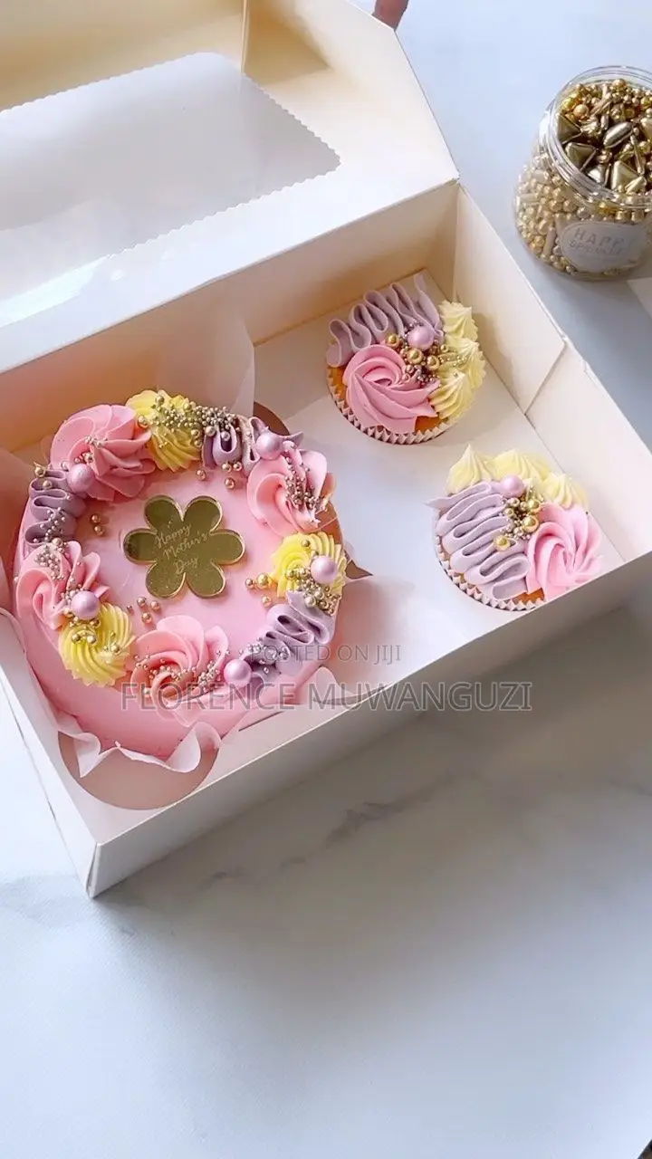 Happy Mothers Day Bentonite Cakes