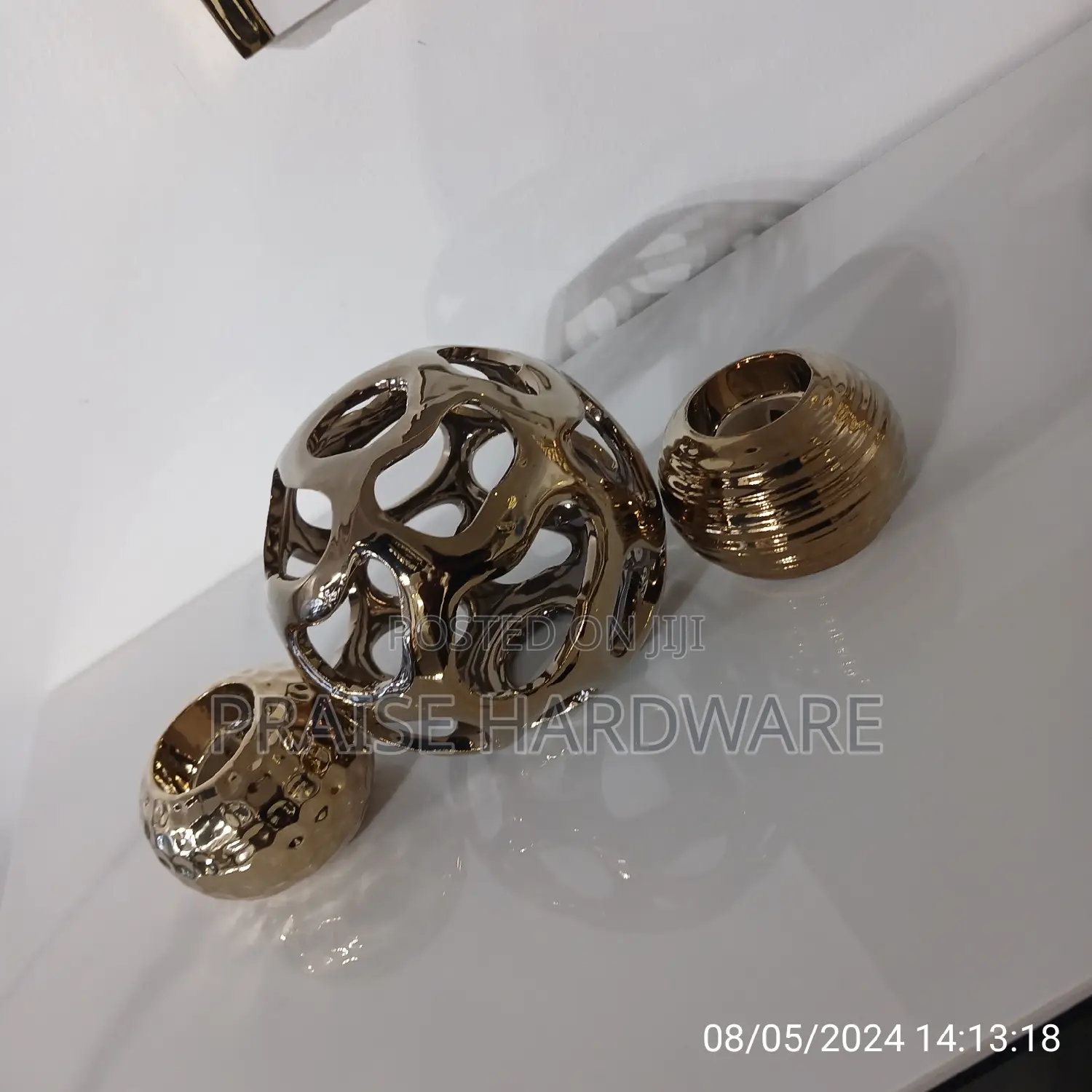 Centre Decor 114
