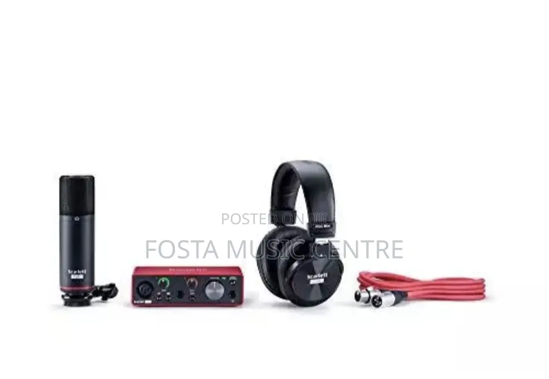 Focusrite Scarlett Solo Studio Bundle 3rd Gen