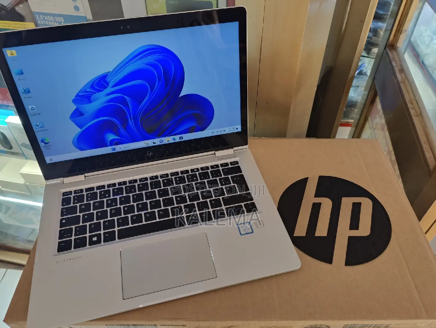 New Laptop HP EliteBook X360 1030 G2 8GB Intel Core I5 SSD 256GB
